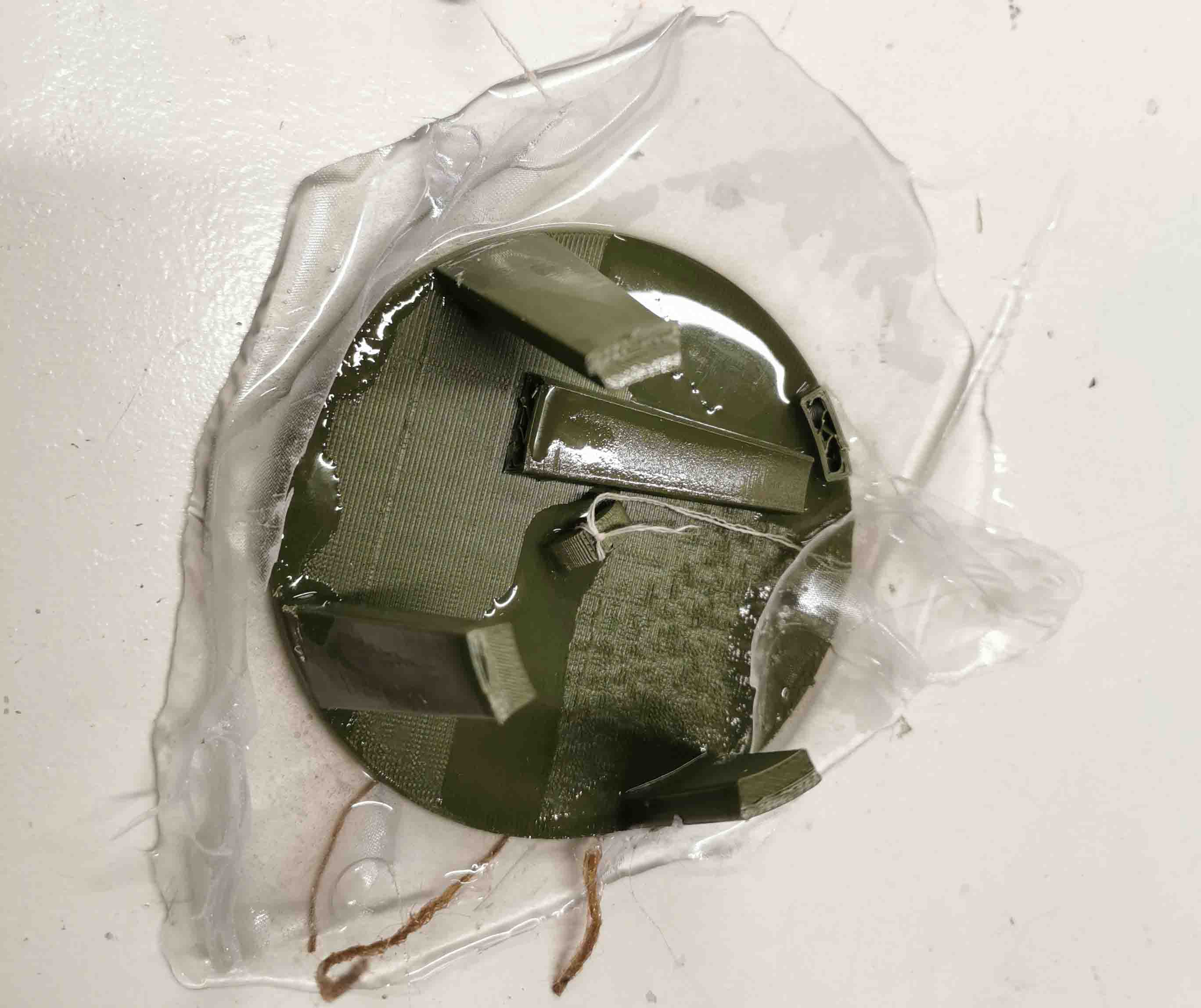 brokenmold